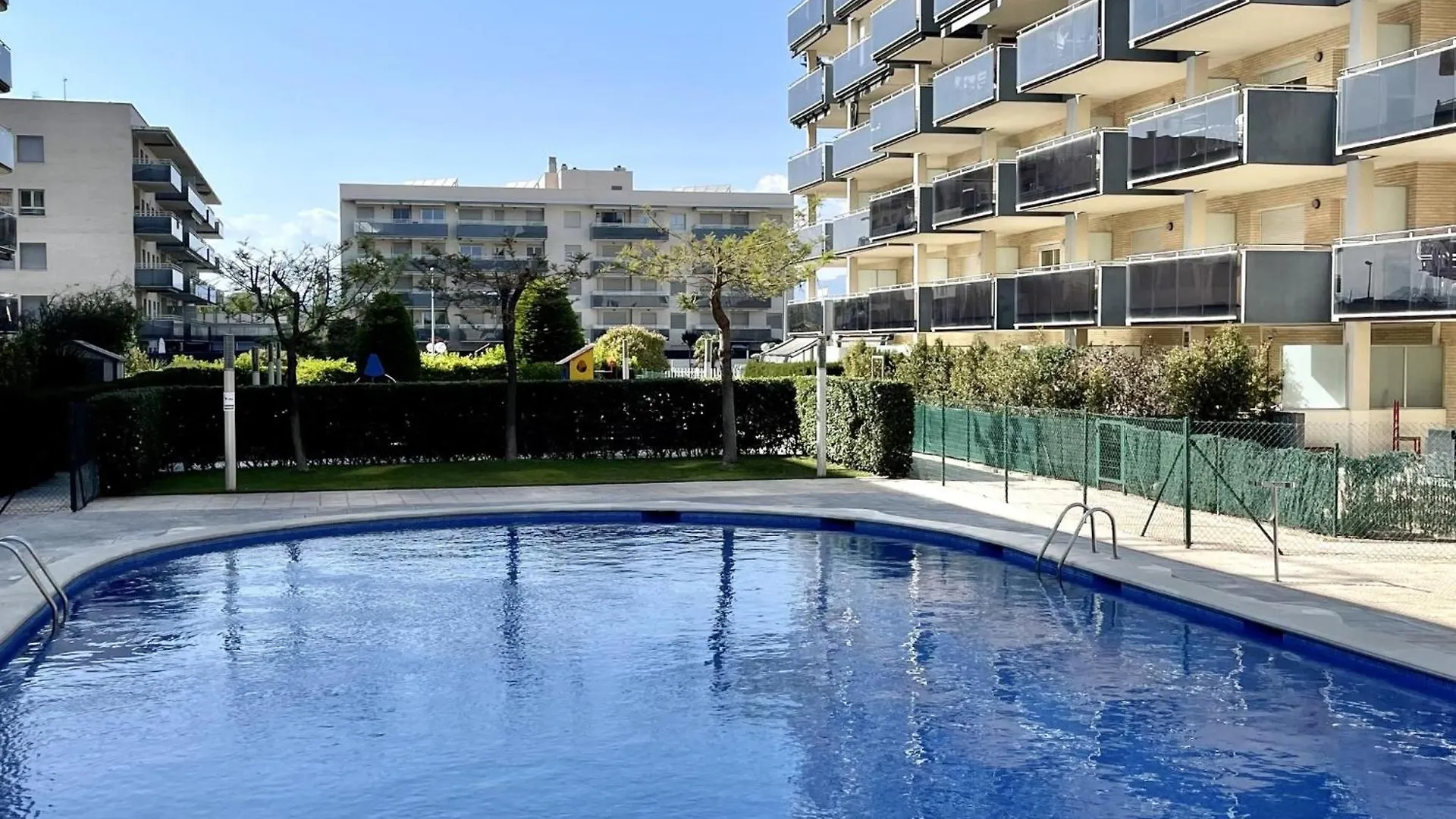 Apartbeach Nova Pineda 2 Y Vistas Piscina La Pineda