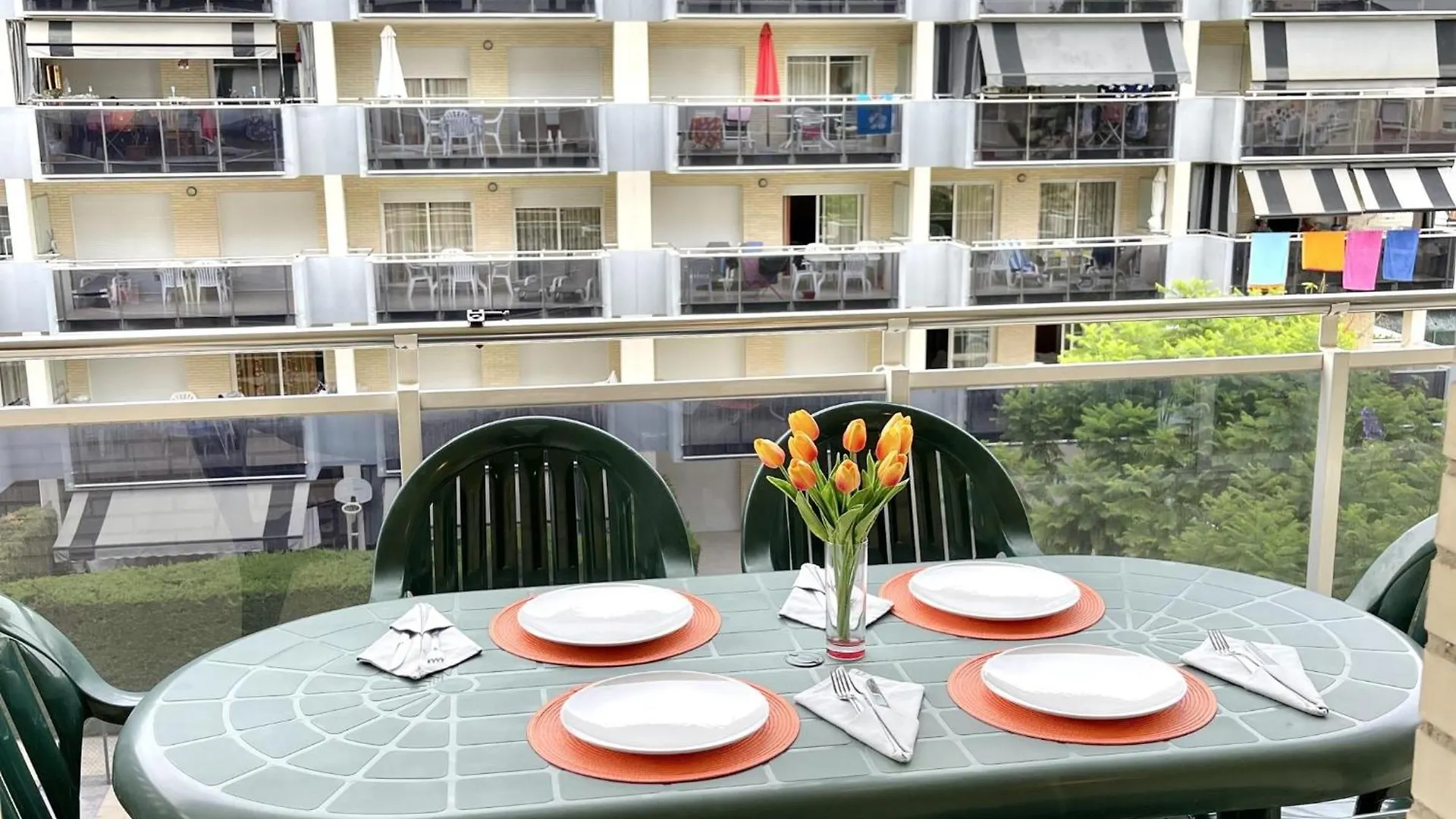 Apartment Apartbeach Nova Pineda 2 Y Vistas Piscina La Pineda Spain